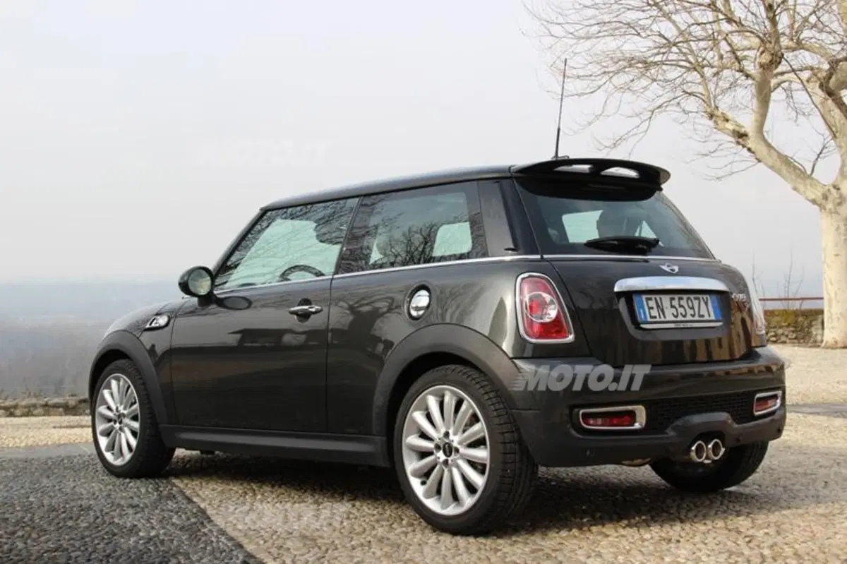 Mini Cooper SD (15)