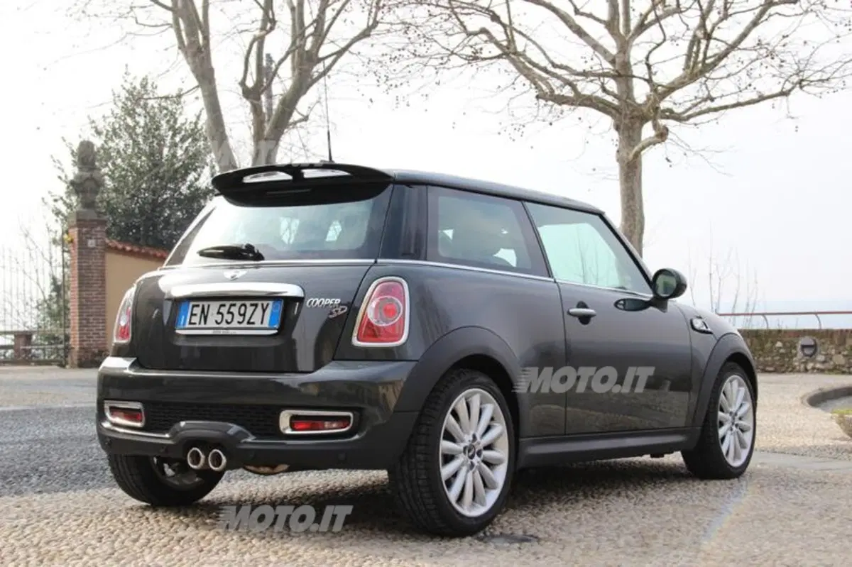 Mini Cooper SD (17)