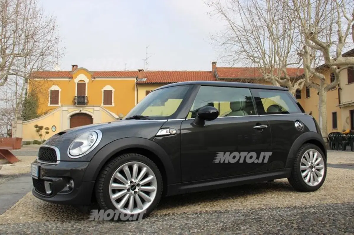 Mini Cooper SD (19)