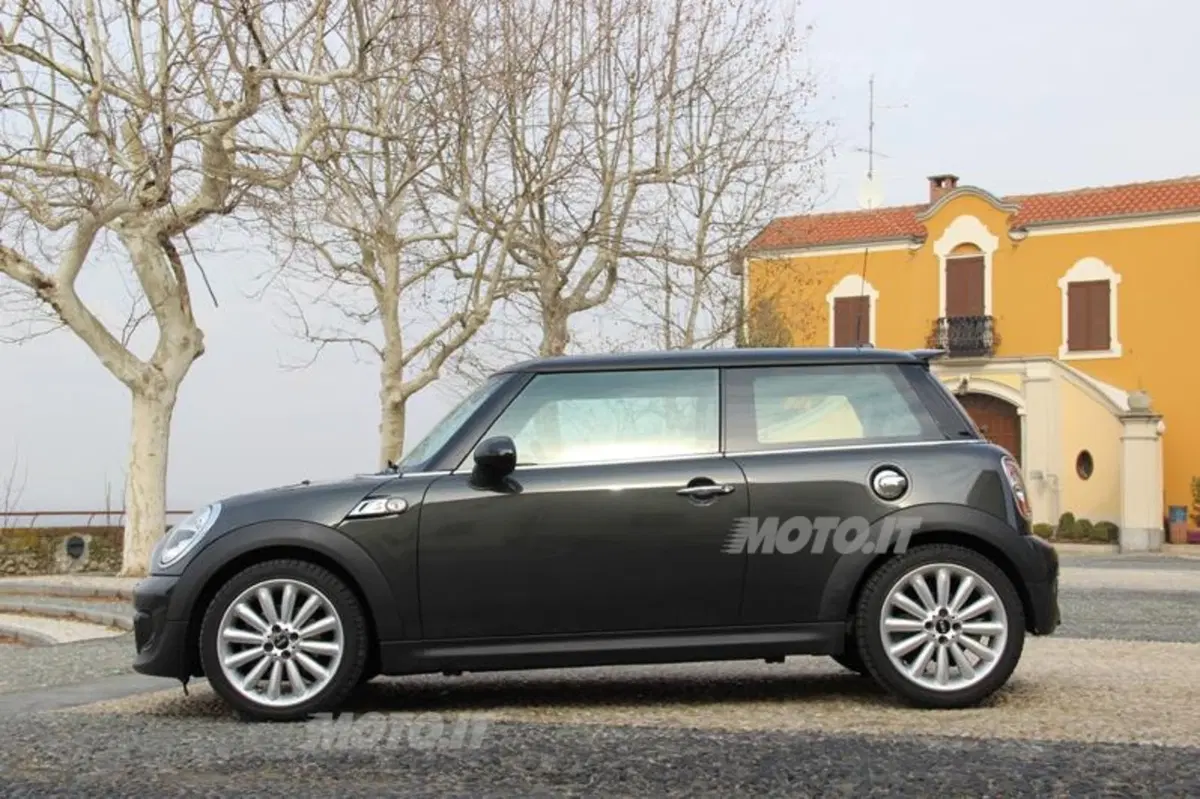 Mini Cooper SD (23)