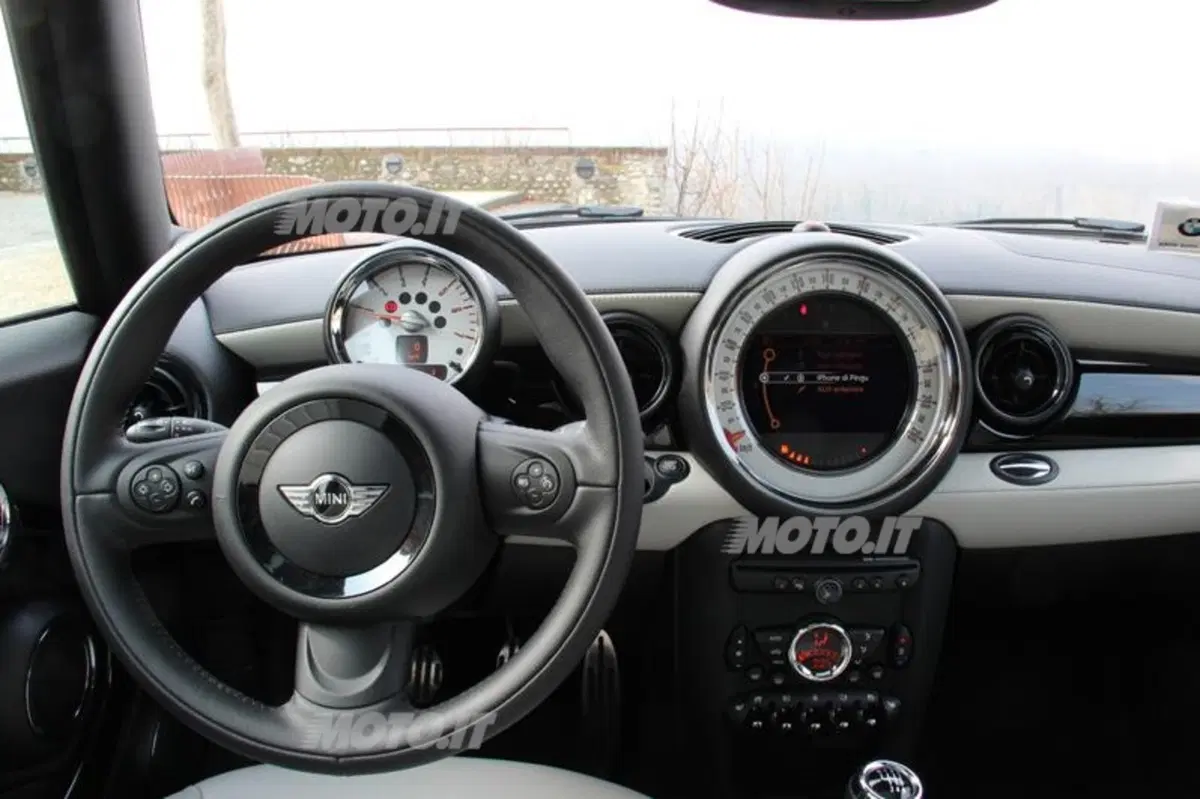 Mini Cooper SD (27)
