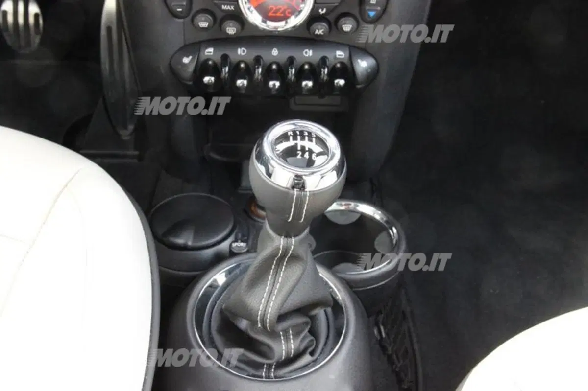 Mini Cooper SD (37)