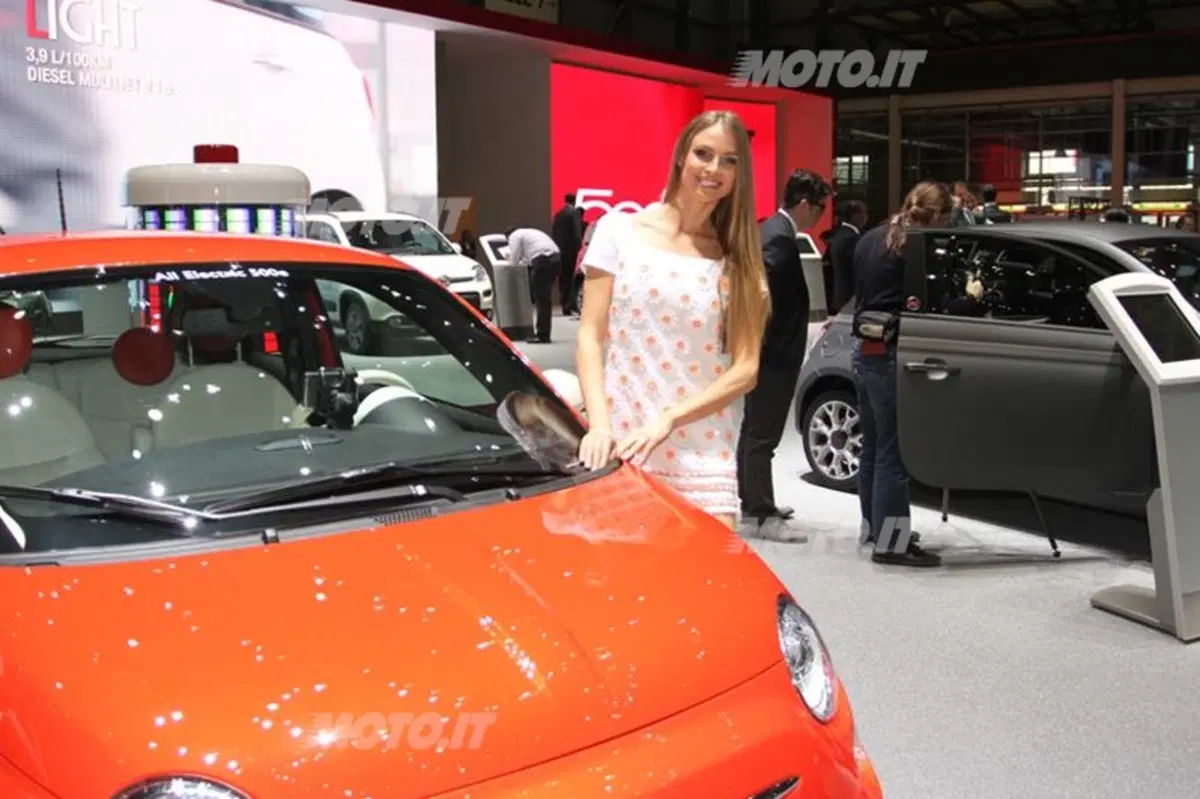 iLike@Salone di Ginevra 2013: trionfano le ragazze del Gruppo Fiat (13)