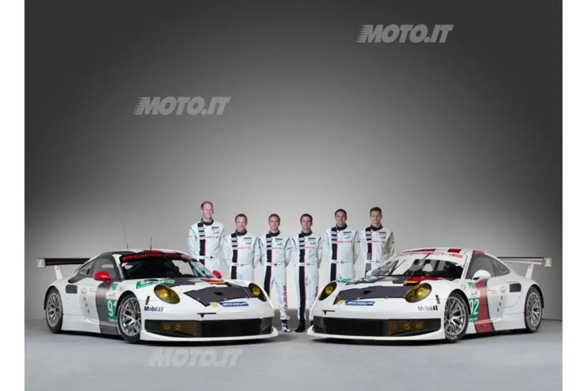 Porsche 911 RSR: ecco la vettura per la 24 Ore di Le Mans 2013 (8)