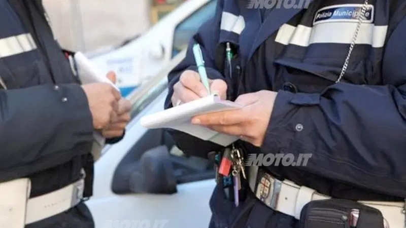 Multe, una sentenza evidenzia lo scandalo legato all'articolo 126 bis del CdS