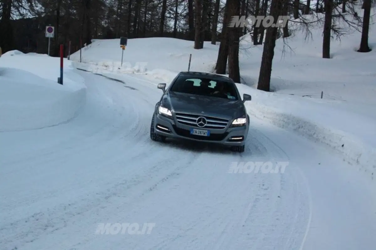 Mercedes-Benz 4Matic (14)