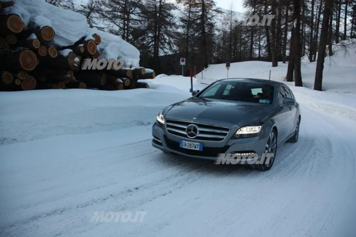 Mercedes-Benz 4Matic (15)