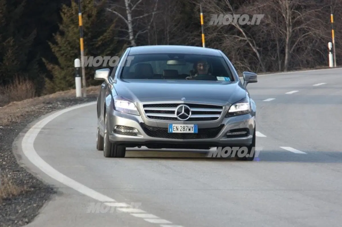 Mercedes-Benz 4Matic (20)