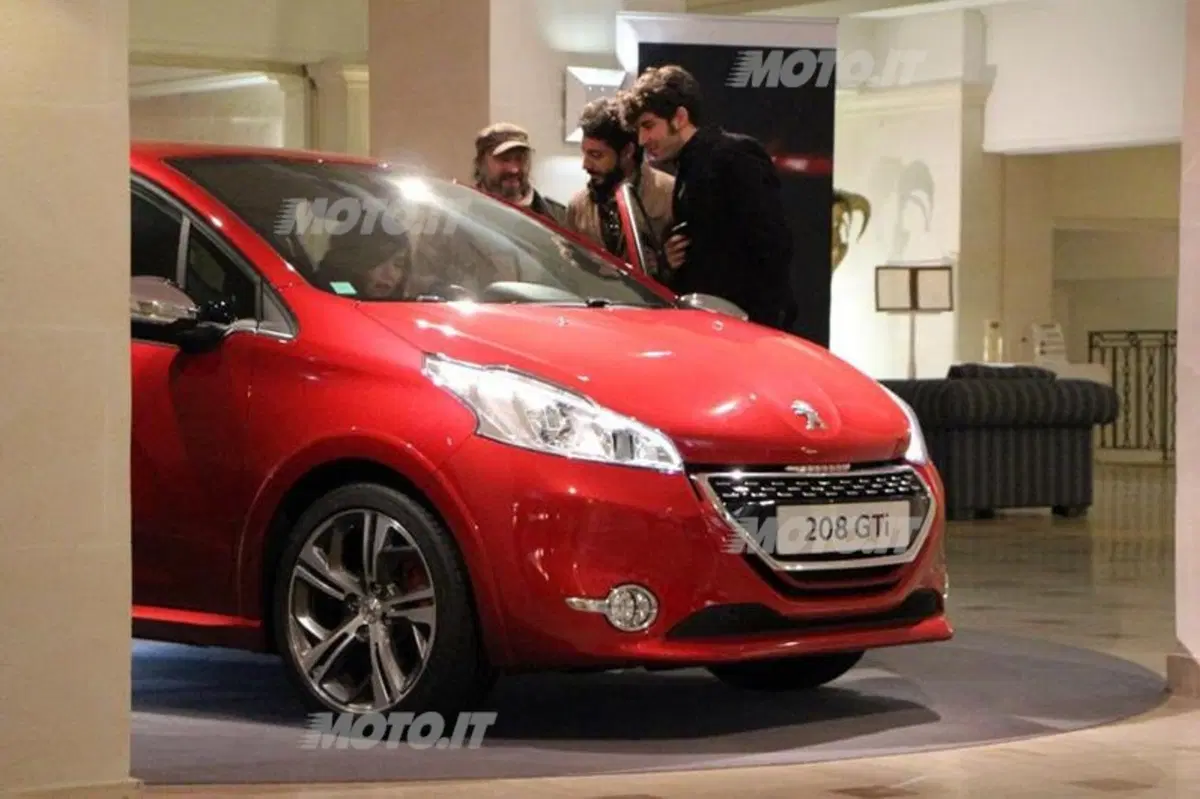 Paolo Andreucci: «Peugeot 208 GTi è veloce, stabile e molto bella da guidare» (3)
