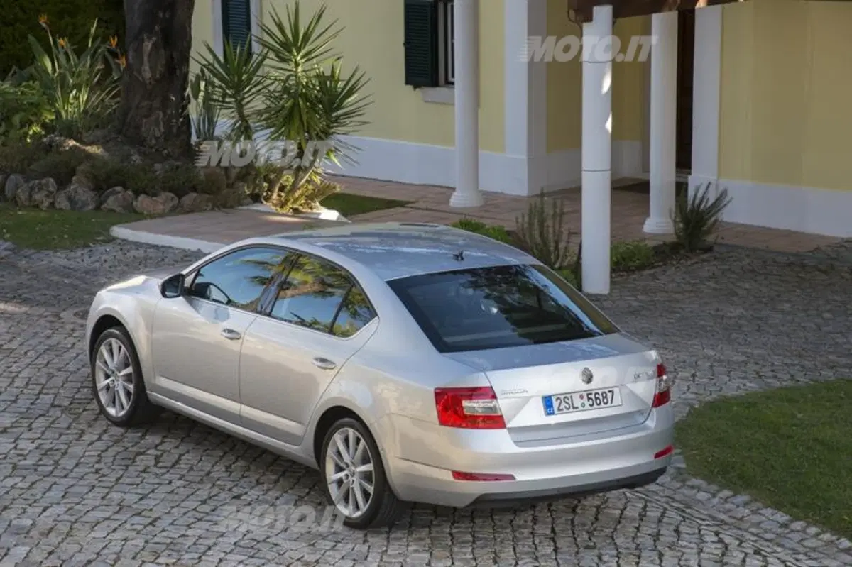 Skoda Octavia: listino prezzi e porte aperte il 6 e 7 aprile (8)