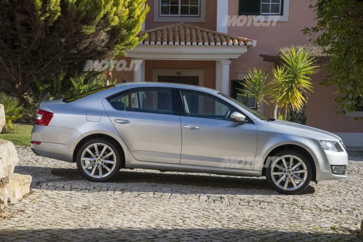Skoda Octavia: listino prezzi e porte aperte il 6 e 7 aprile (10)