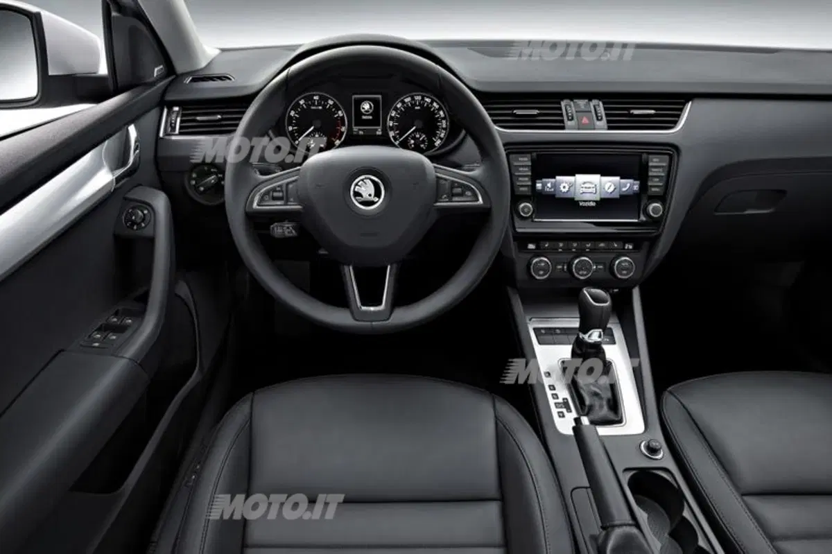 Skoda Octavia: listino prezzi e porte aperte il 6 e 7 aprile (16)