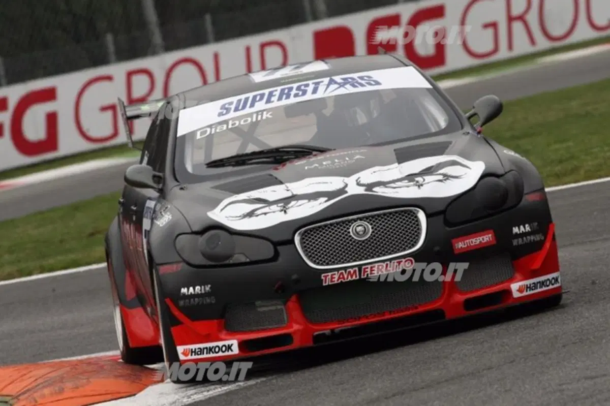 Superstars: in pista a Monza c’è anche Diabolik