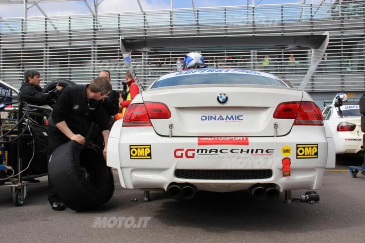 Superstars 2013: a Monza trionfano le Mercedes C 63 AMG di Liuzzi e Biagi (22)