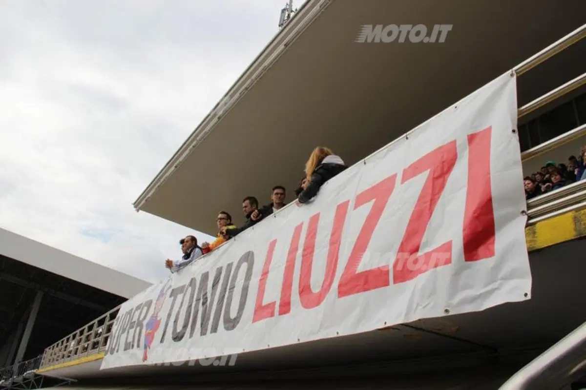 Superstars 2013: a Monza trionfano le Mercedes C 63 AMG di Liuzzi e Biagi (46)