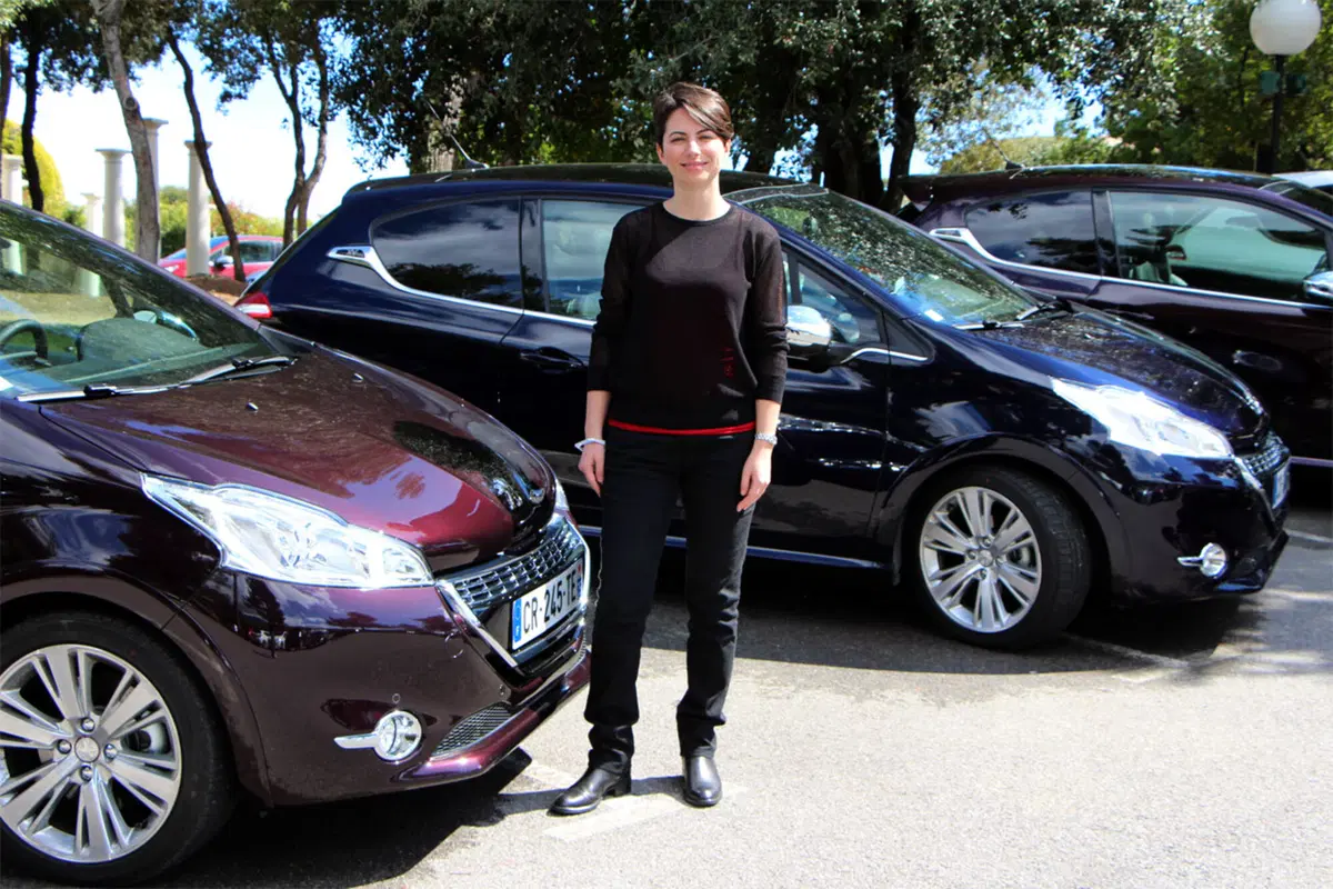 Anna Costamagna: «Peugeot 208 XY è sportiva come la GTi ma più elegante»