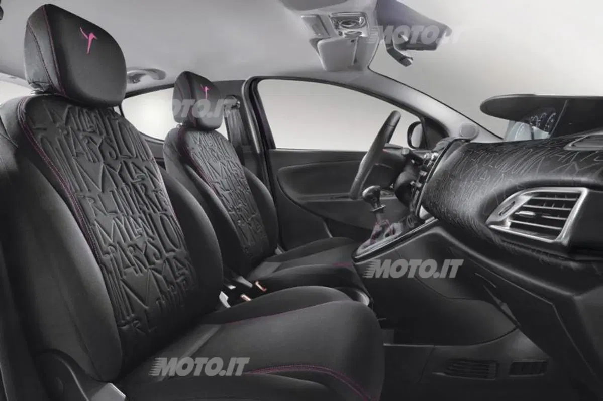 Lancia Ypsilon Elefantino: prezzi e porte aperte (3)
