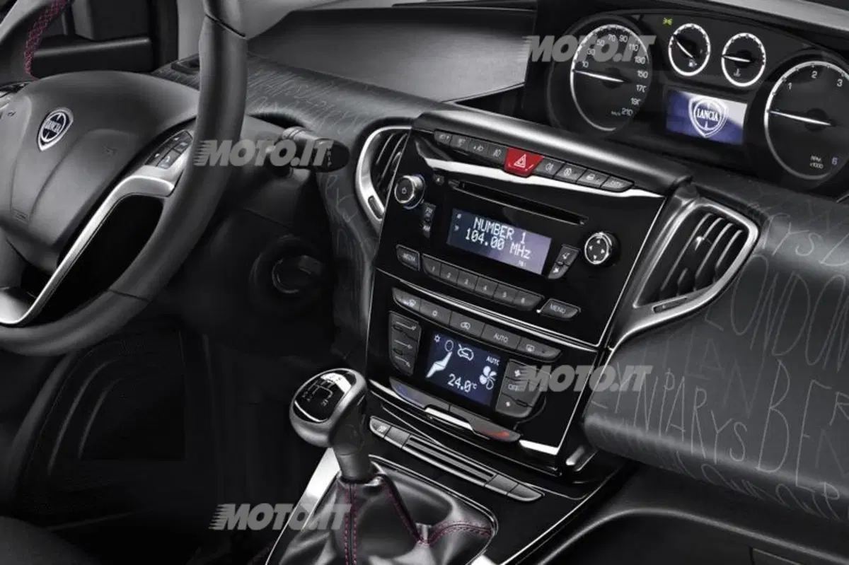 Lancia Ypsilon Elefantino: prezzi e porte aperte (4)
