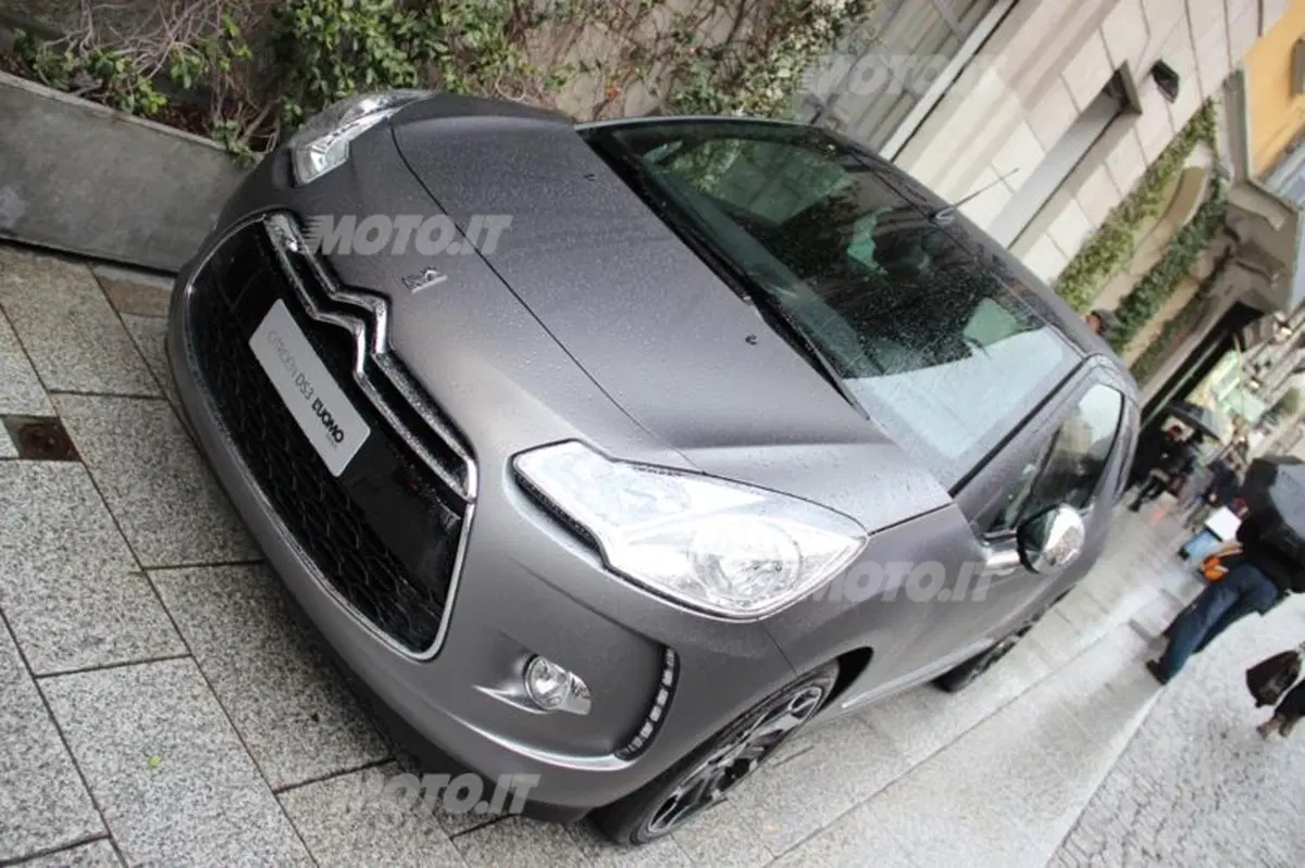 Citroen DS3 Cabrio L’Uomo Vogue: debutta alla Milano Design Week (3)
