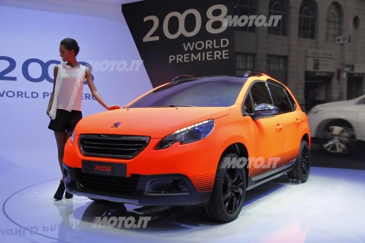 Peugeot 2008: listini prezzi di motorizzazioni e allestimenti (8)