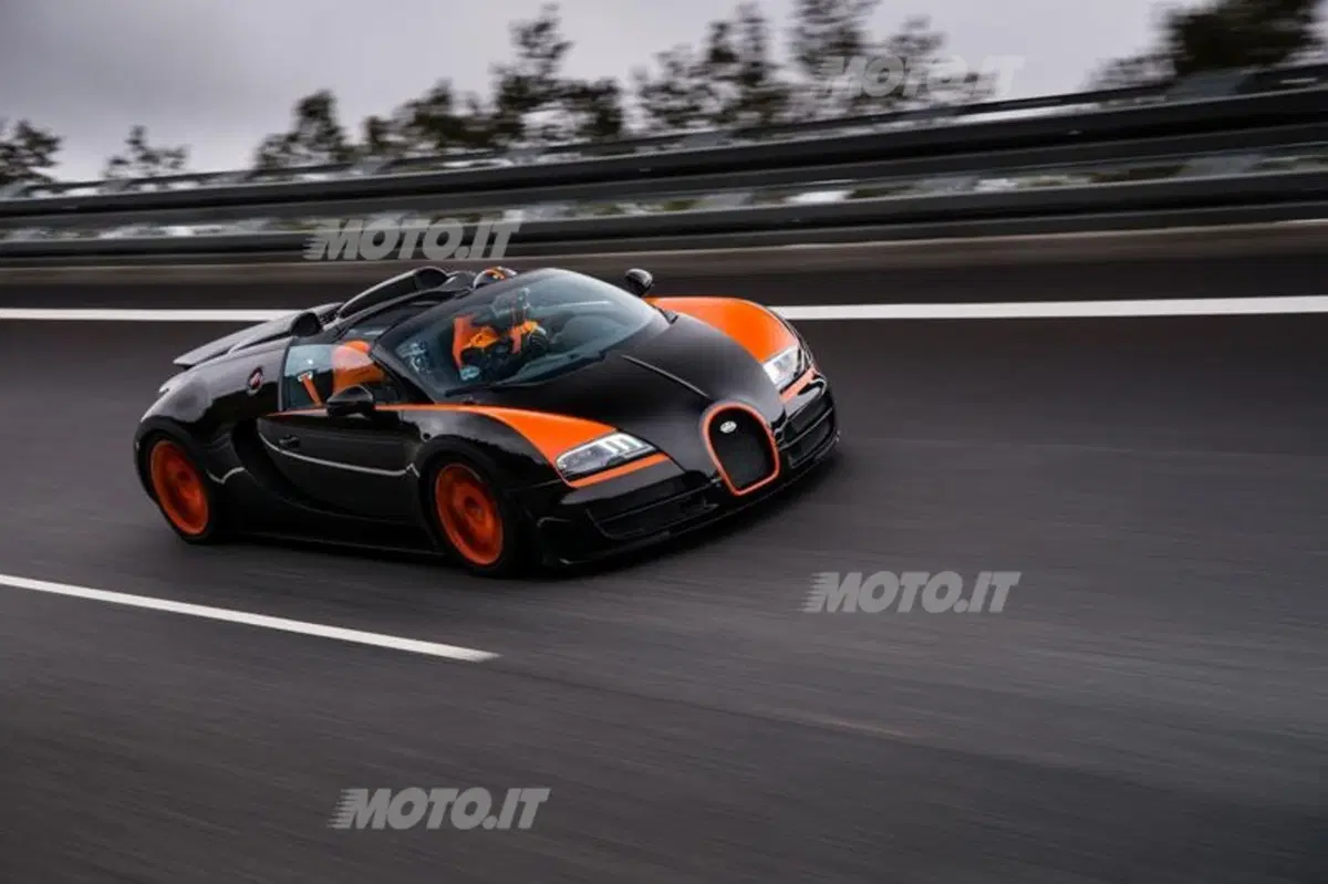 Bugatti Veyron 16.4 Grand Sport Vitesse WRC Edition: la cabrio più veloce del mondo (2)