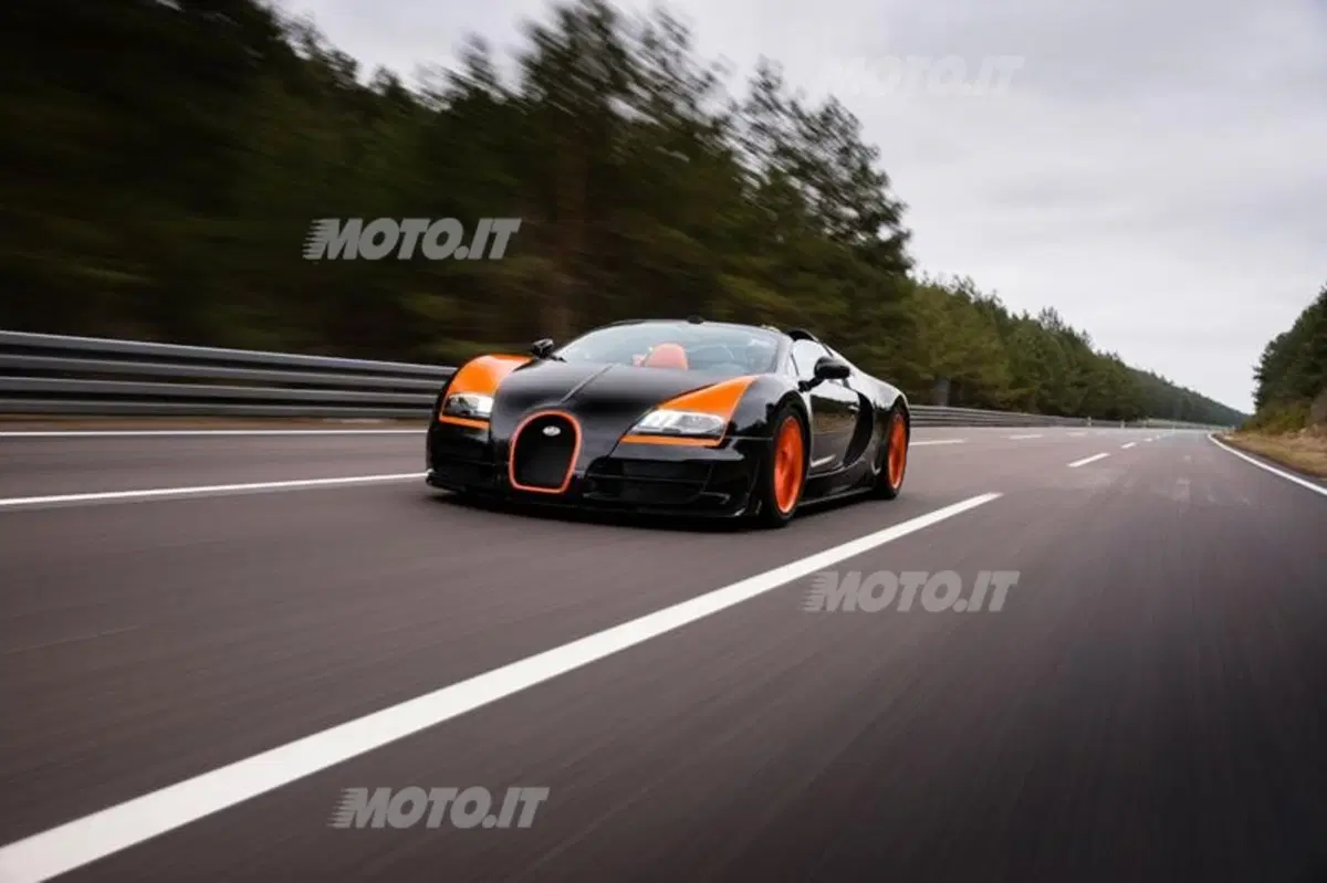 Bugatti Veyron 16.4 Grand Sport Vitesse WRC Edition: la cabrio più veloce del mondo (6)