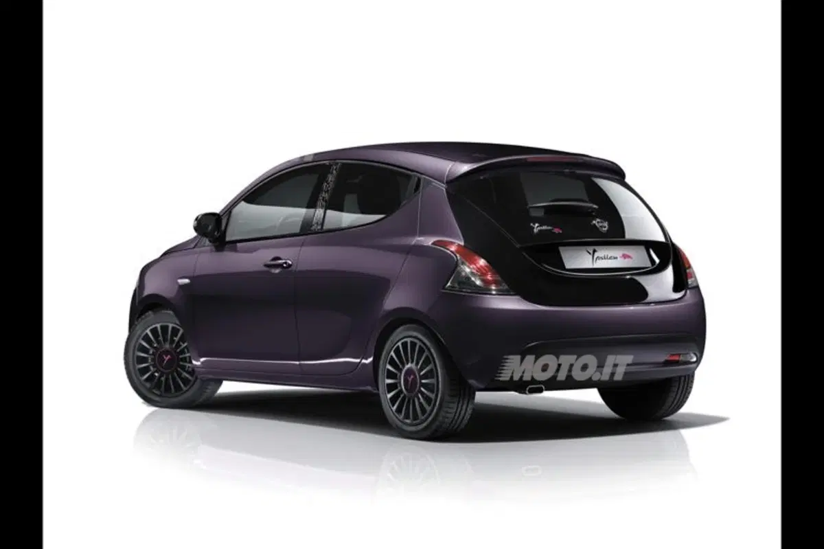 Lancia Ypsilon Elefantino: nel cuore della "Natural Chic" (10)