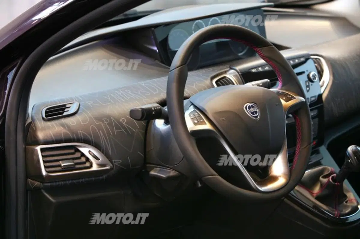 Lancia Ypsilon Elefantino: nel cuore della "Natural Chic" (16)