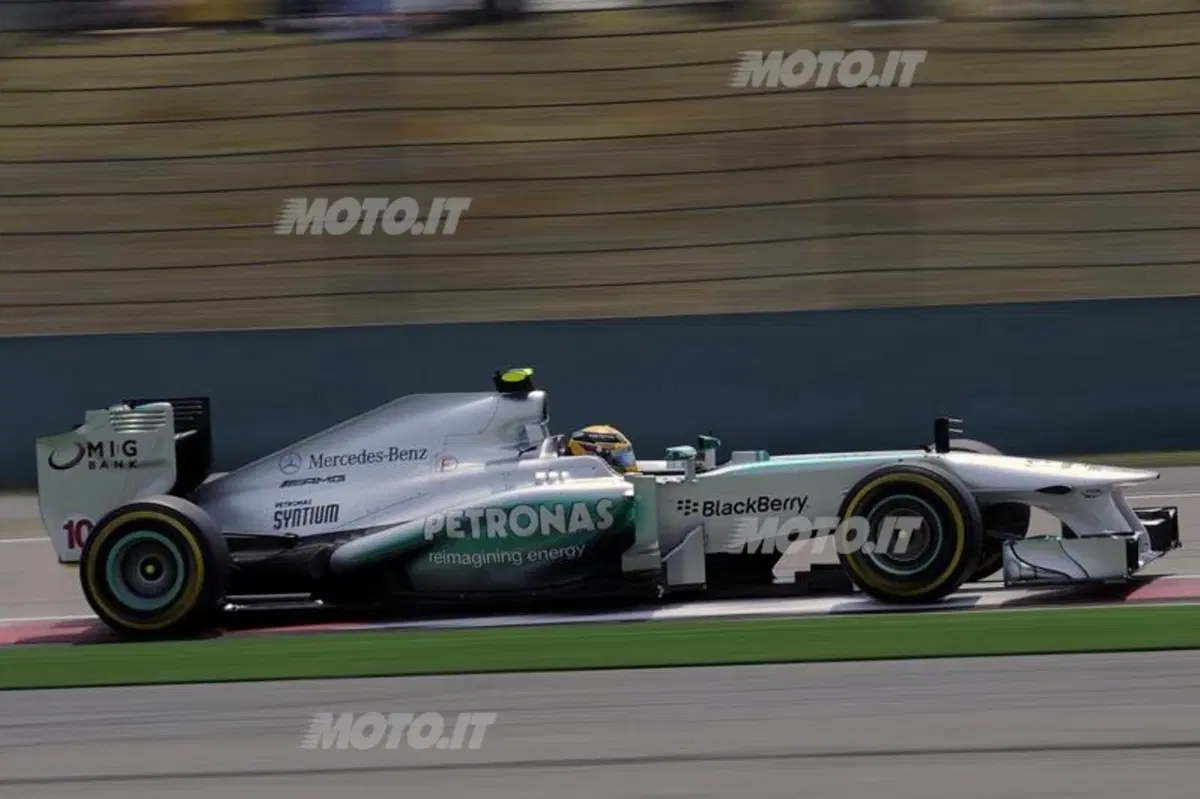 F1 GP Cina 2013: Hamilton conquista la pole position a Shanghai (15)