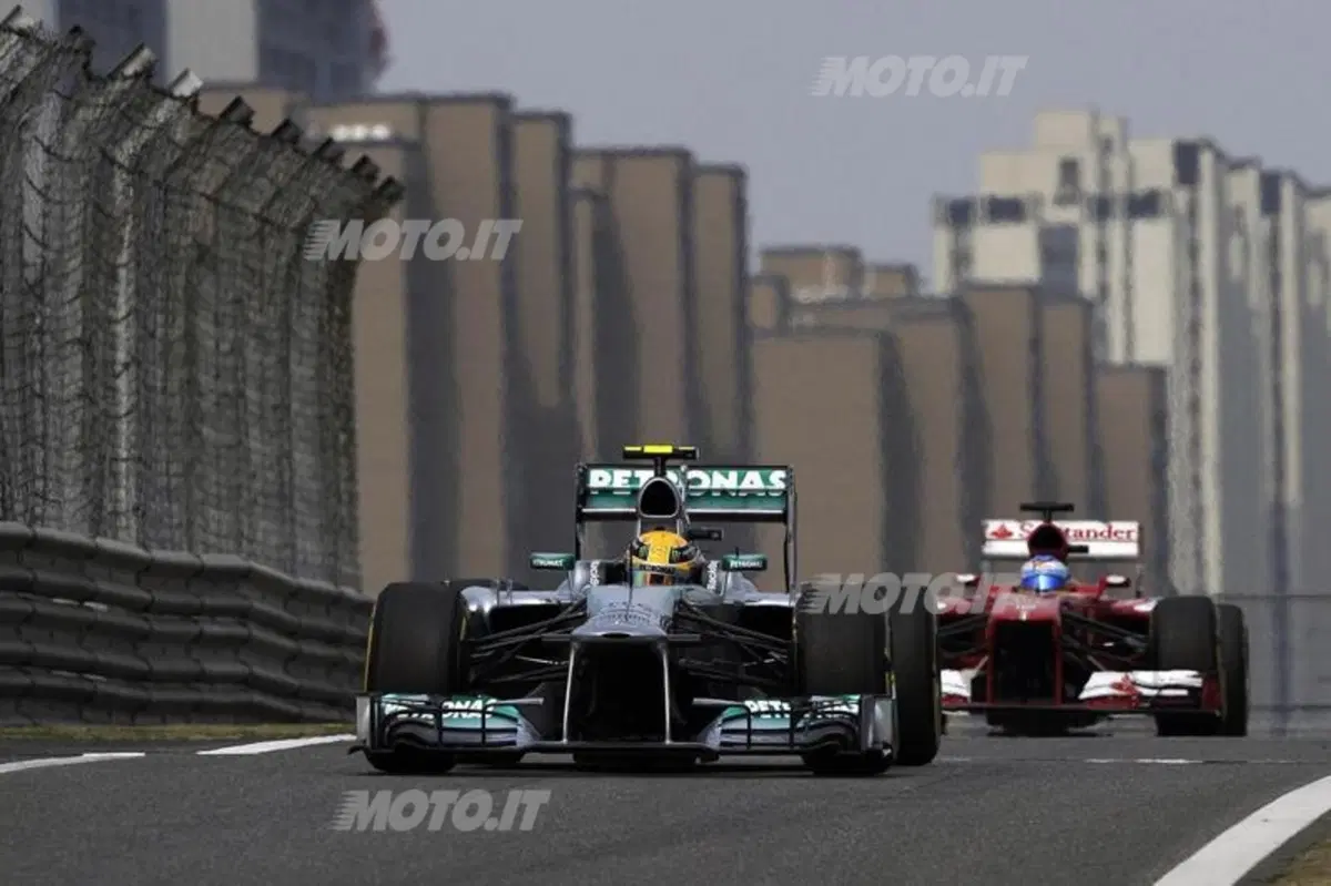 F1 GP Cina 2013: Hamilton conquista la pole position a Shanghai (19)
