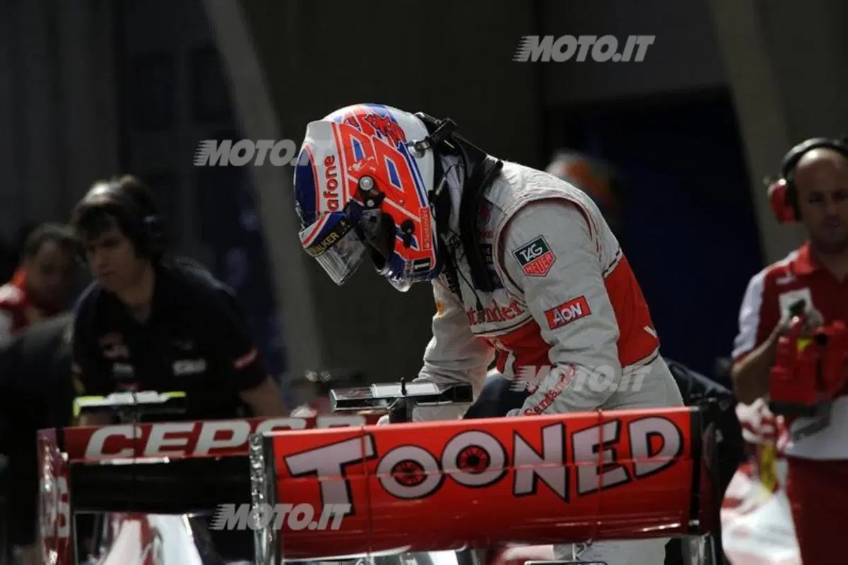 F1 GP Cina 2013: Hamilton conquista la pole position a Shanghai (29)