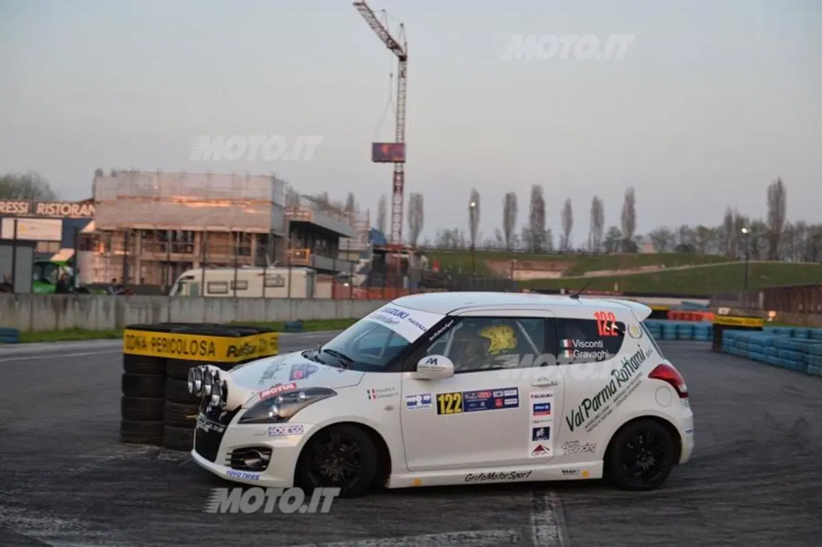 CIR 2013. 1000 Miglia, prima tappa. Perico davanti a Scandola. Basso out per incidente (6)