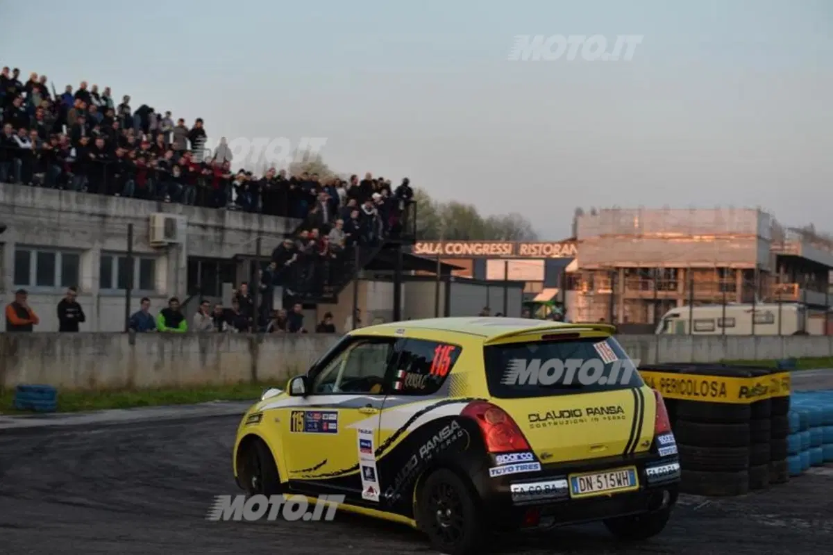 CIR 2013. 1000 Miglia, prima tappa. Perico davanti a Scandola. Basso out per incidente (21)