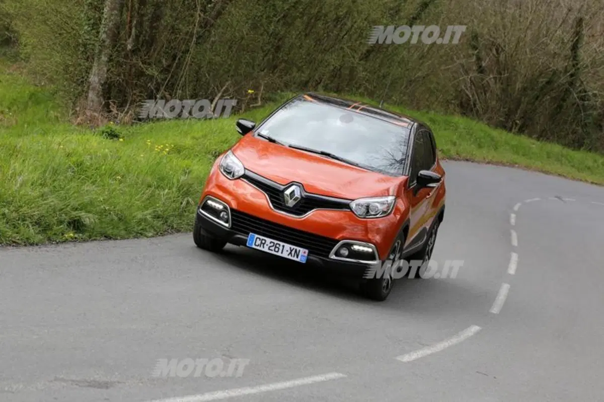 Renault Captur: i prezzi (6)