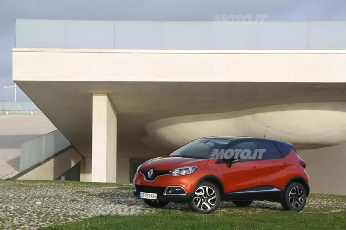 Renault Captur: i prezzi (16)