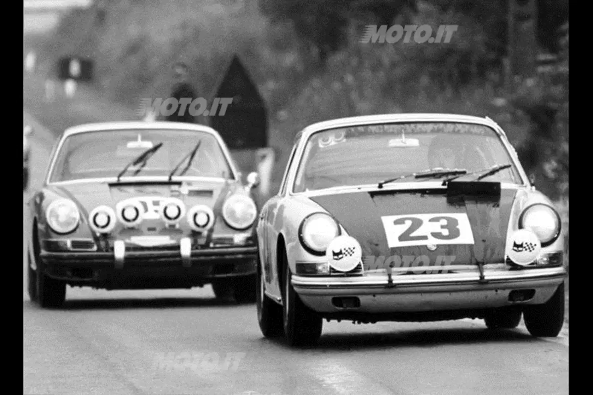 La Porsche 911 festeggia i 50 anni con l’Italian Tour (38)