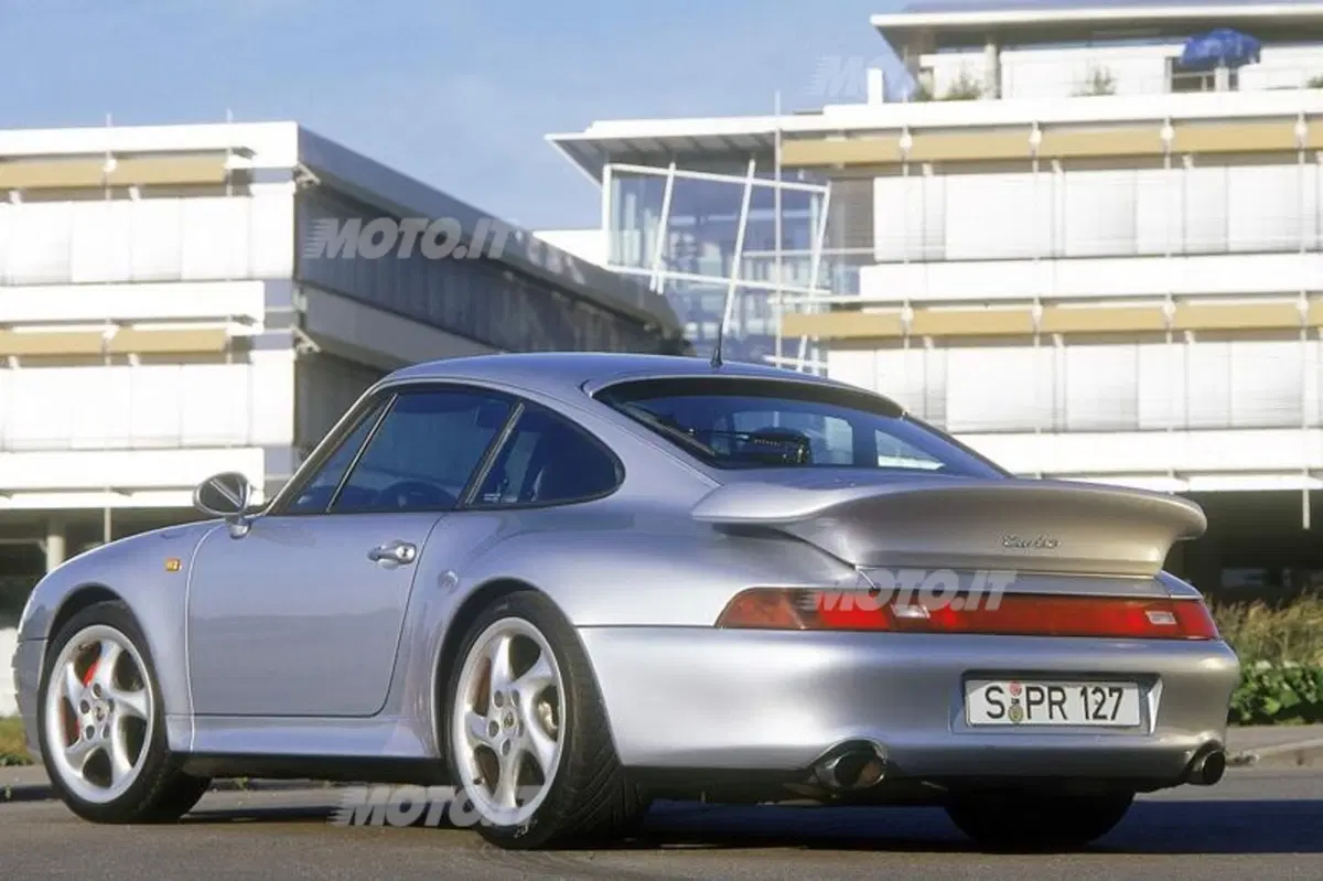 La Porsche 911 festeggia i 50 anni con l’Italian Tour (81)