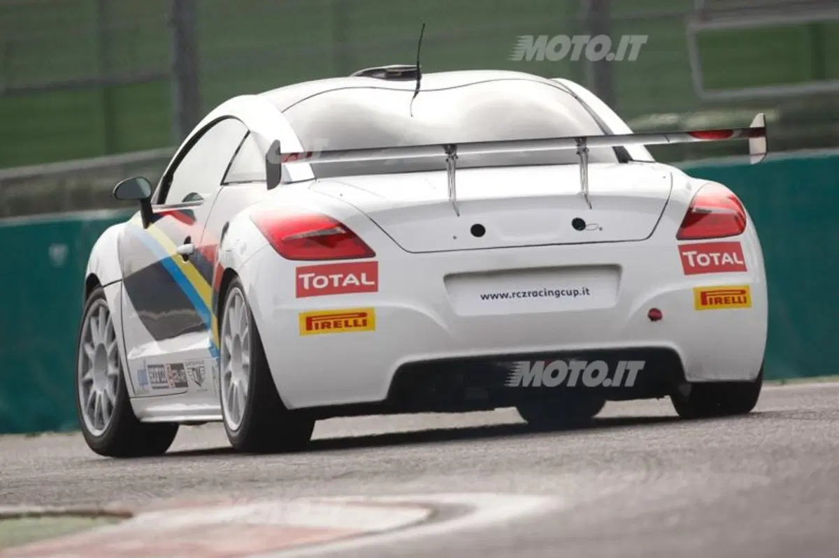 Trofeo RCZ Racing Cup 2013: al via il 27 aprile da Vallelunga (3)