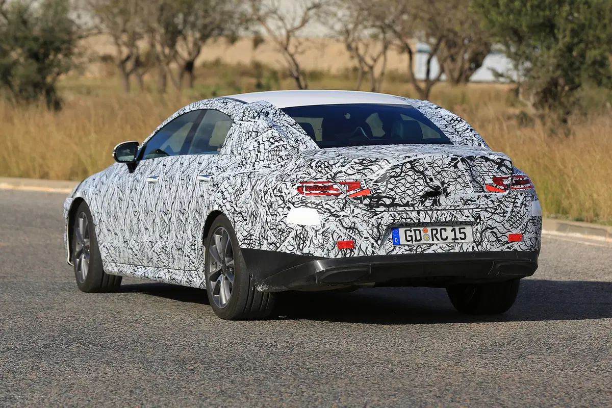 Nuova CLS: altri dettagli della futura berlina sportiva Mercedes