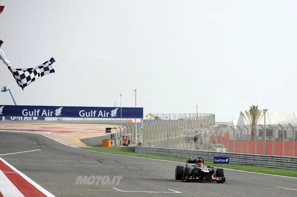 F1 GP Bahrain 2013: vince Vettel (10)