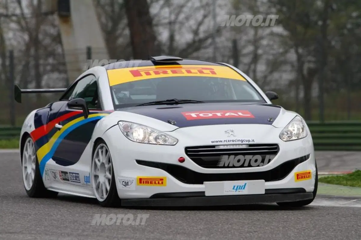Carlo Leoni: «Peugeot RCZ Racing Cup è il prodotto giusto per tornare in pista» (2)