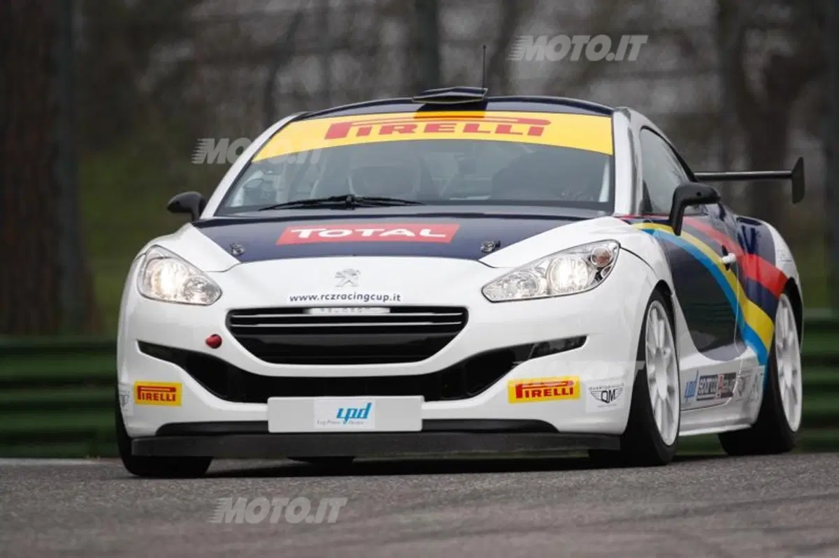 Carlo Leoni: «Peugeot RCZ Racing Cup è il prodotto giusto per tornare in pista» (11)