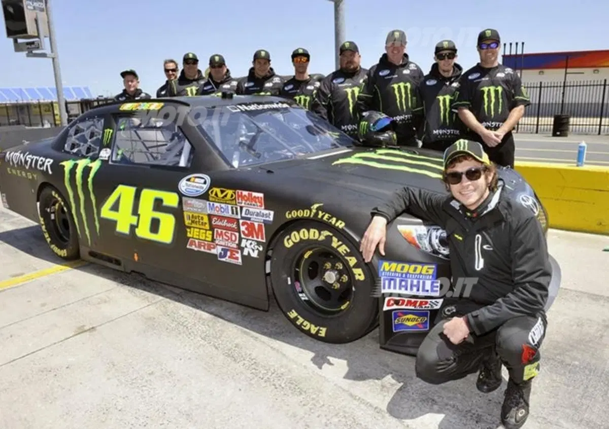 Valentino Rossi: &laquo;NASCAR, l'ovale &egrave; un posto magico&raquo;