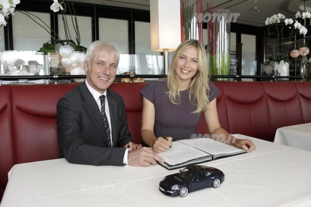 Maria Sharapova nuova testimonial di Porsche (7)