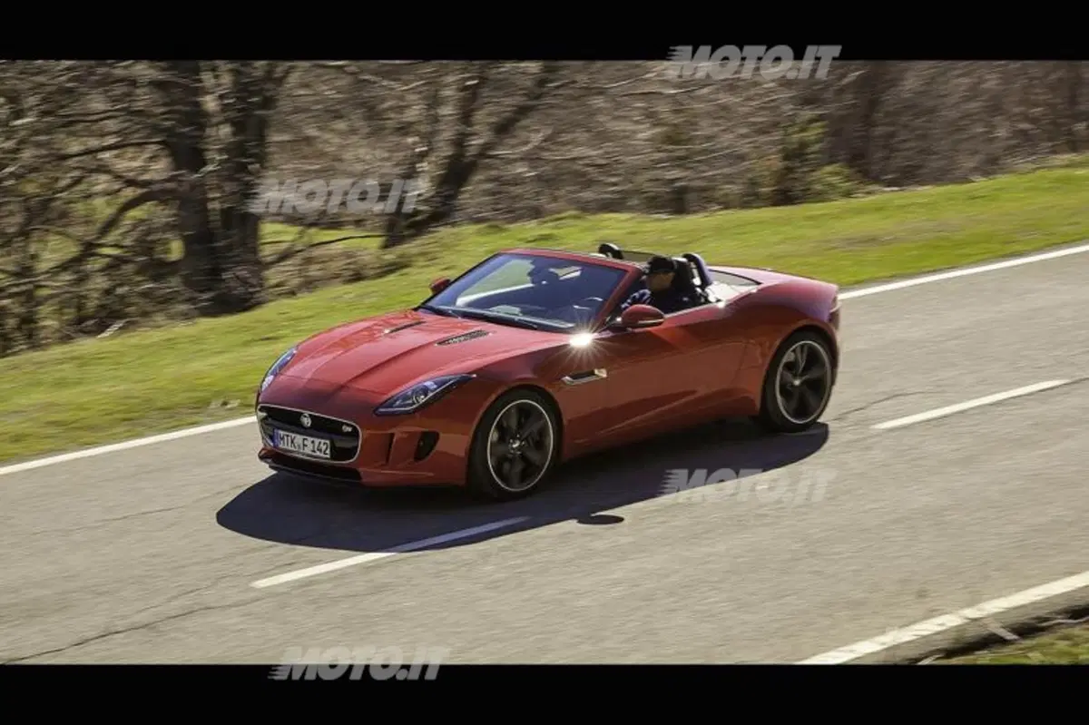 Jaguar F-Type (15)