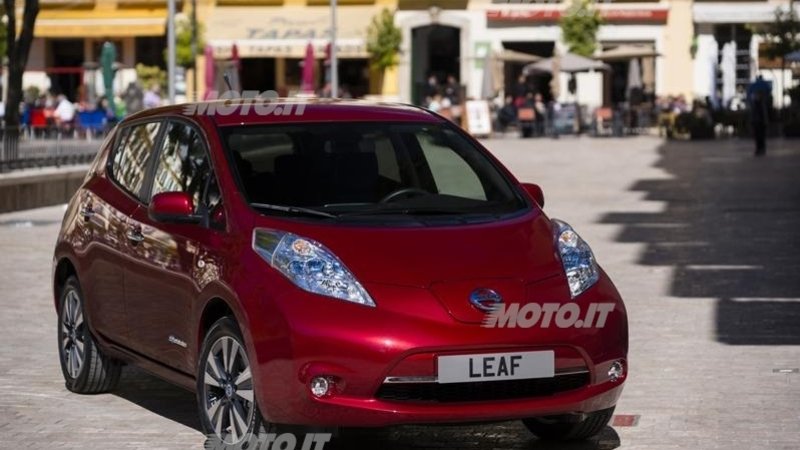 Nuova Nissan Leaf: prezzi sotto ai 20.000 euro con gli incentivi