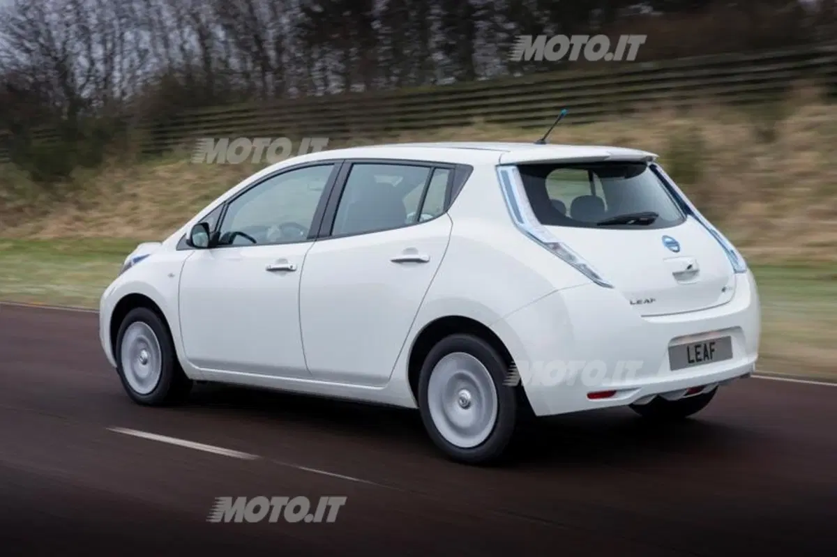 Nissan Leaf (10)