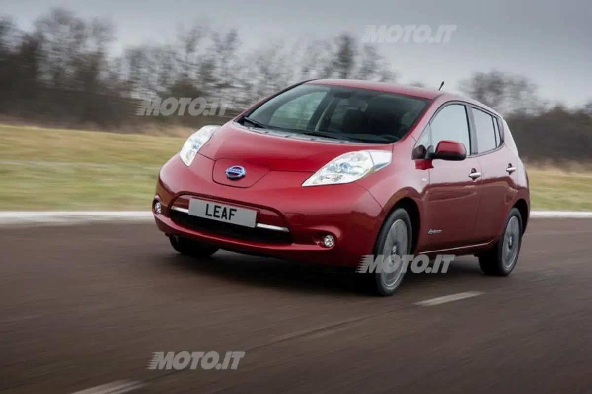 Nissan Leaf (12)