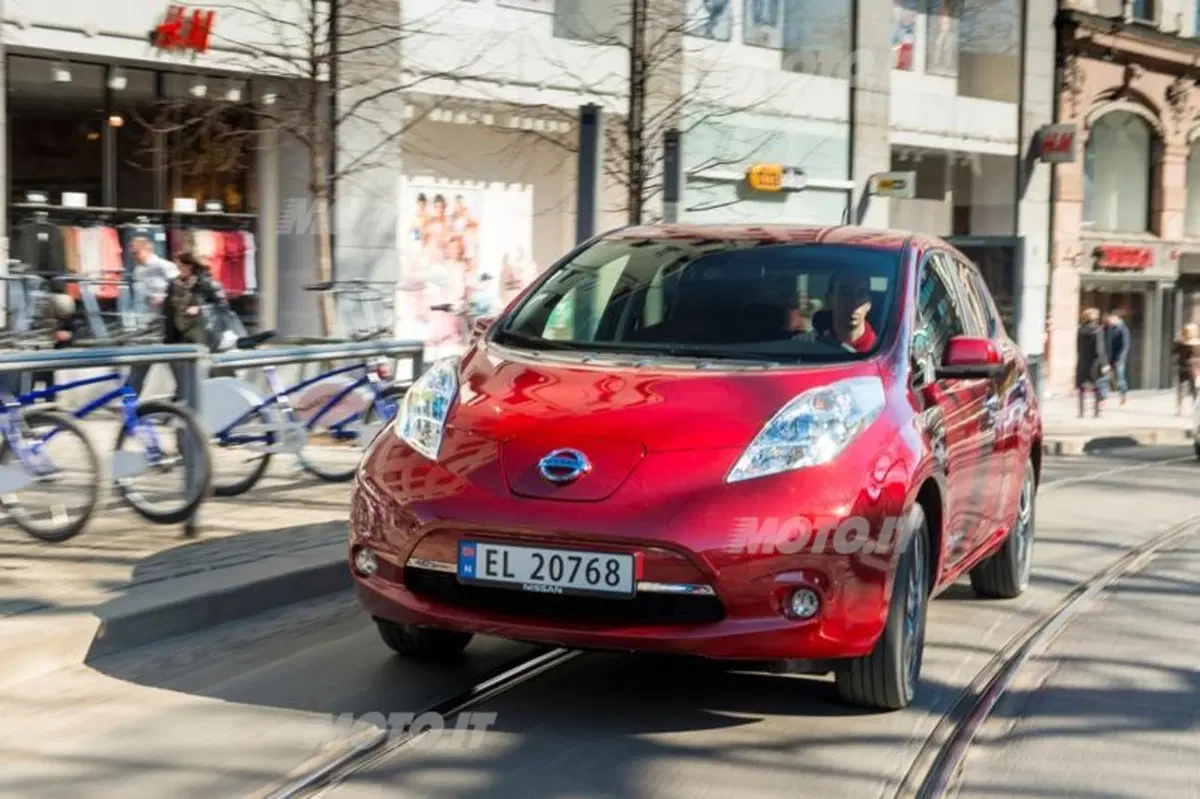 Nissan Leaf (25)