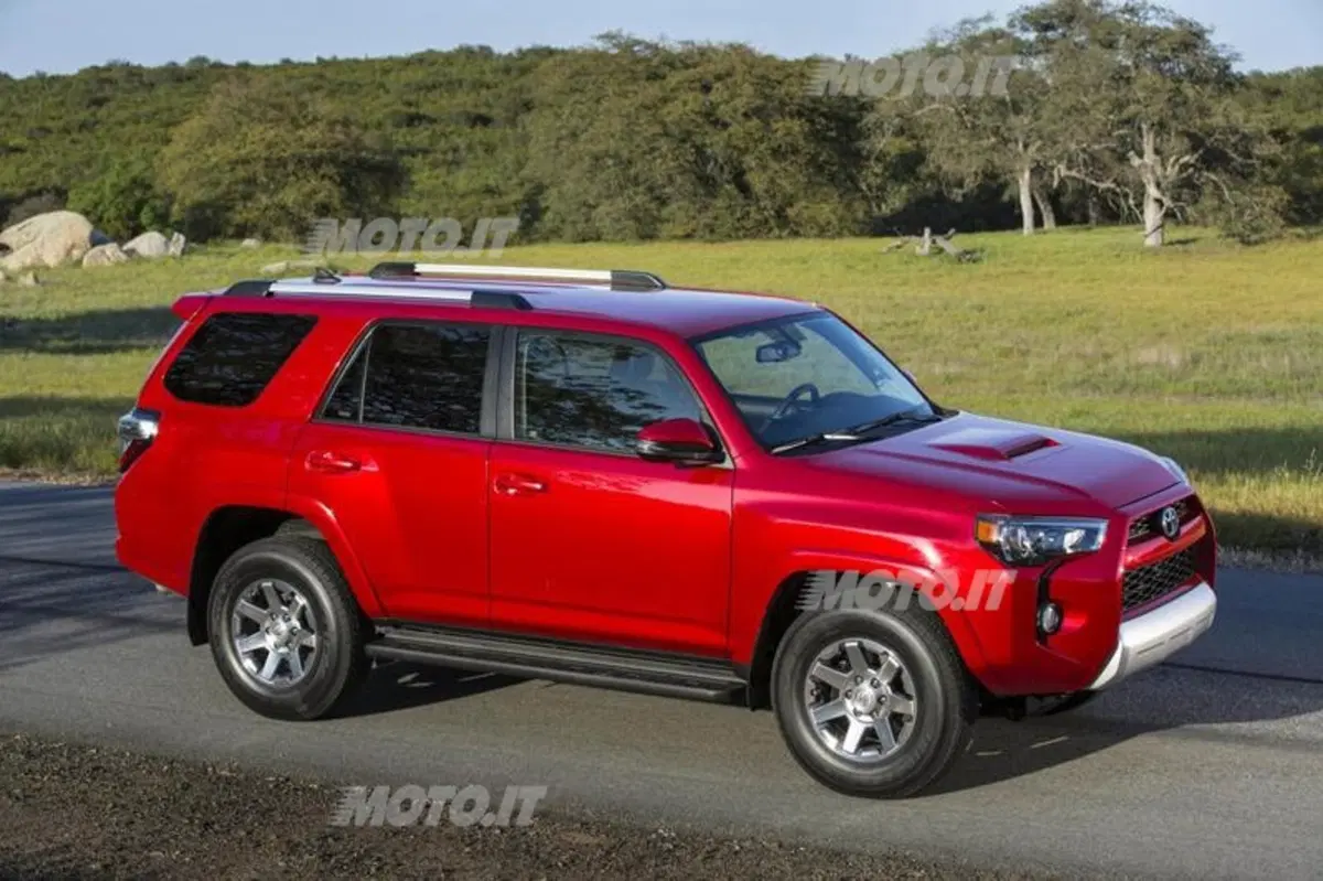 Toyota 4Runner restyling (13)